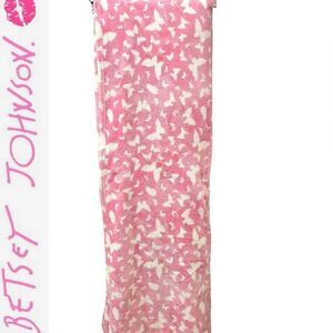 Betsey Johnson Pink Butterflies Full/Queen Plush Blanket